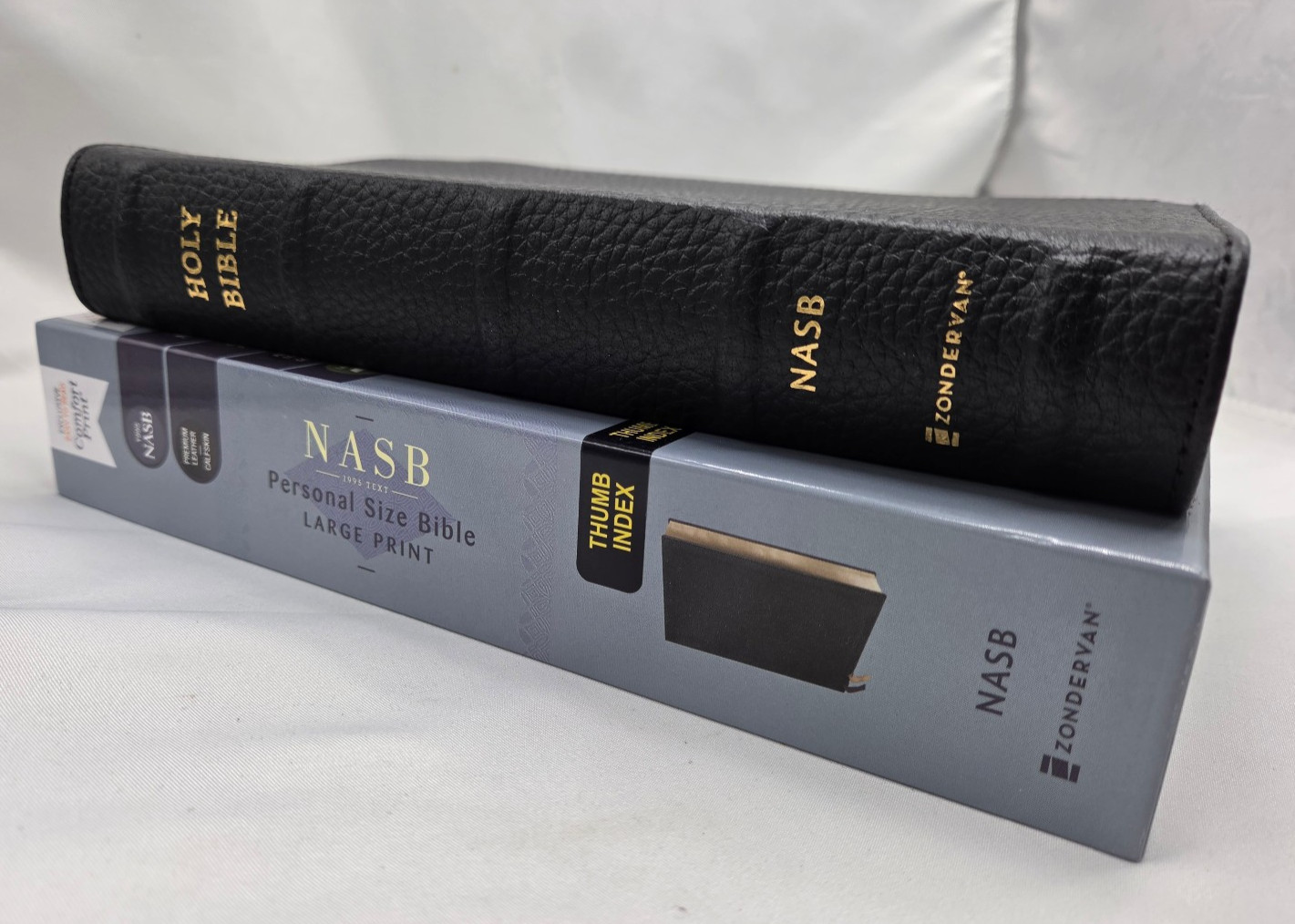 NASB Large Print Calfskin Black Red Letter 1995 Text Thumb Indexed