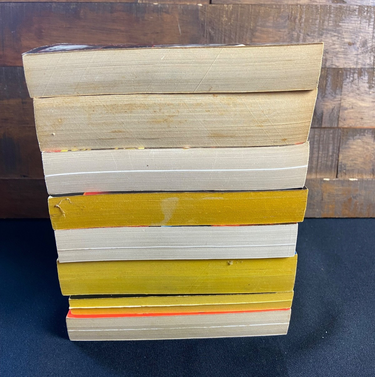 True Crime Lot of 8 Paperback Books Murder Homicide Detective Mystery Family